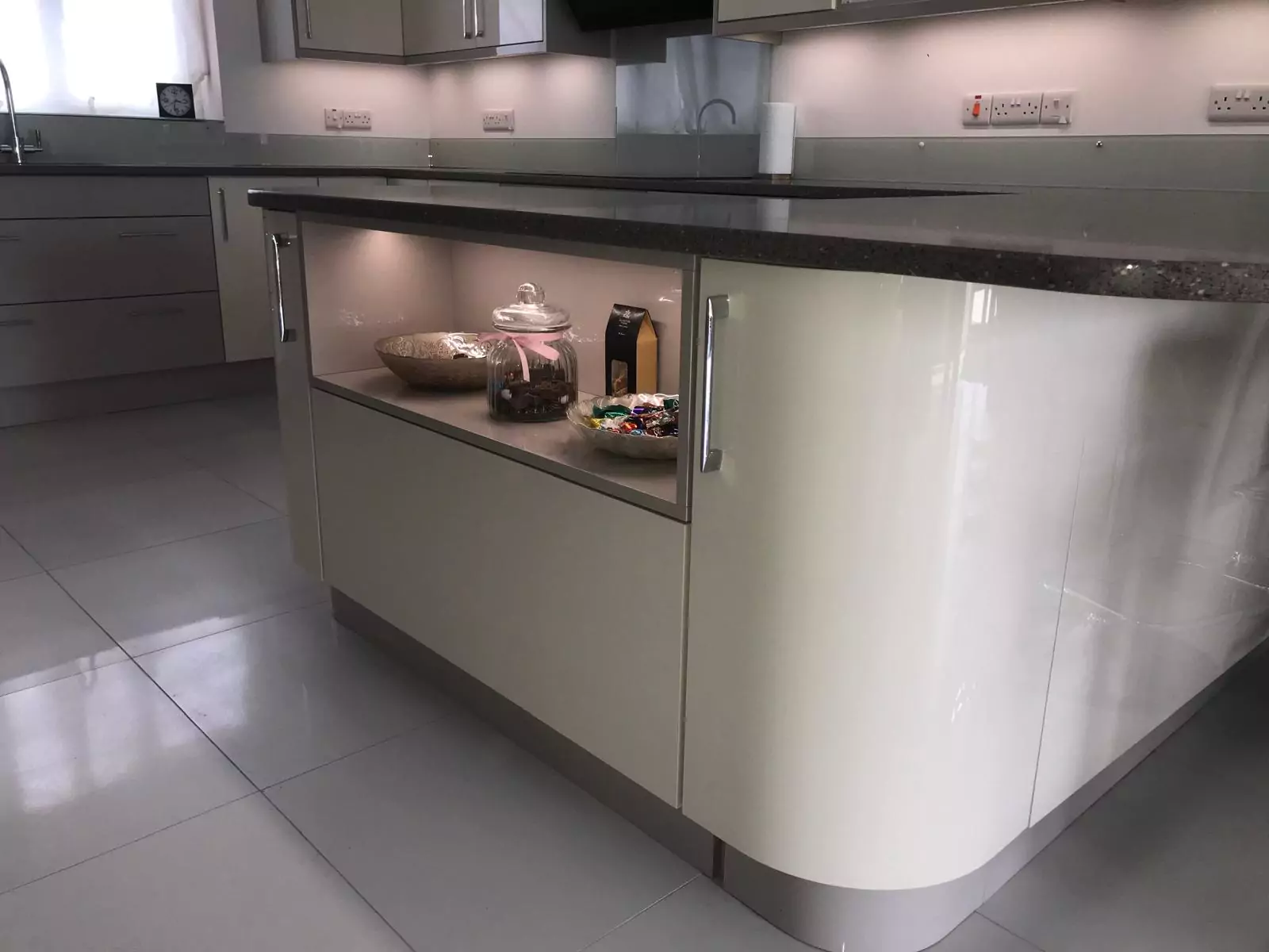 Fitted Bedroom Vanity